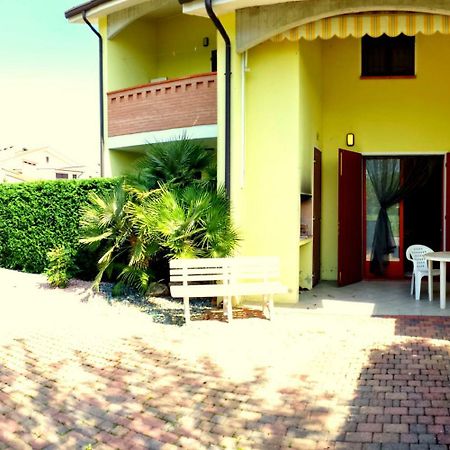 Villa Fiori Dalia Lido di Pomposa Kültér fotó